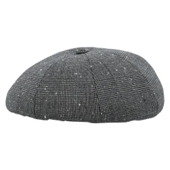 Beret z Detalem Guzika