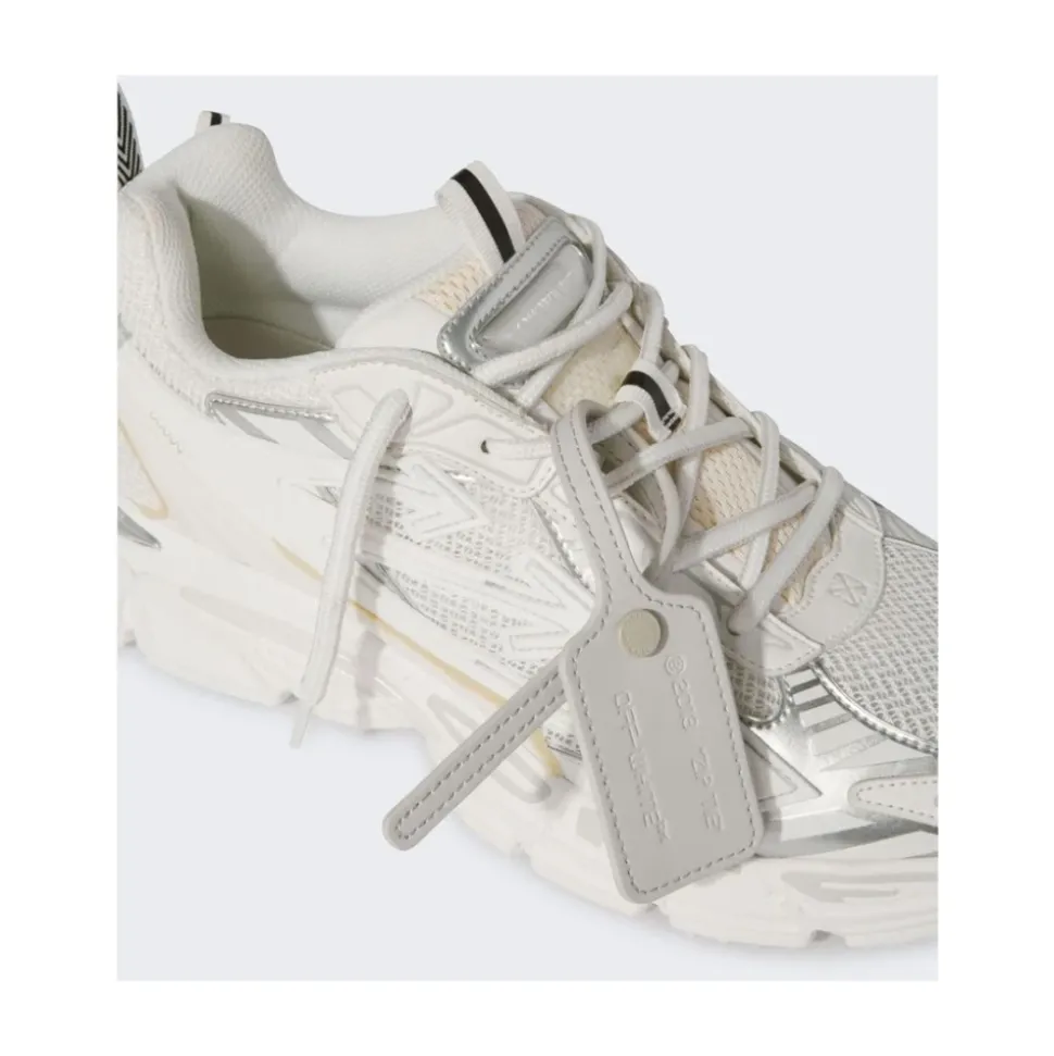Be Right Back Sneakers