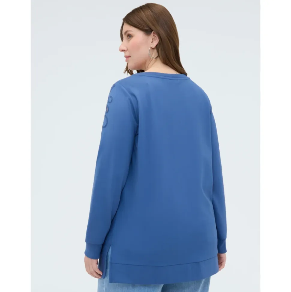 Bluza z haftem kwiatowym i wycięciem na ramieniu