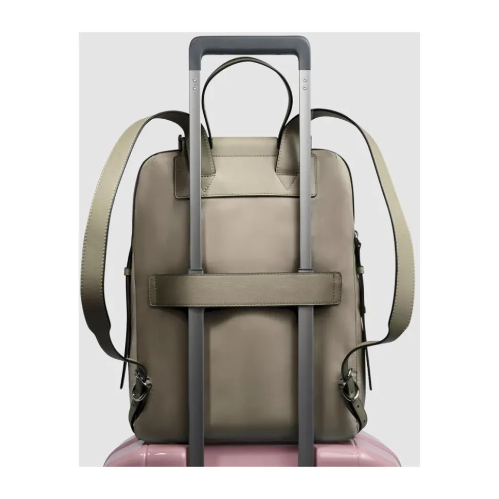 Circle Backpack 14"