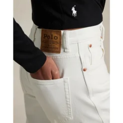 Curved Tapered Jean
