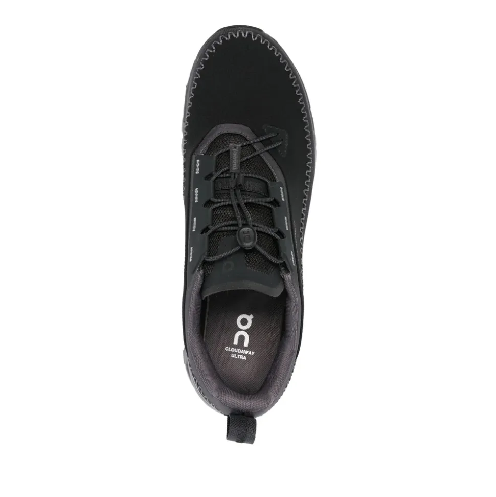 Czarny Sneaker z Zapięciem na Sznurówki