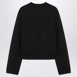 Czarny Sweter Edward Enninful Styl