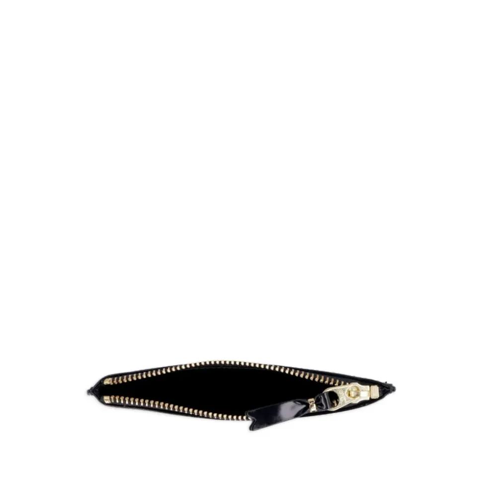 Dots Embossed Leather Line