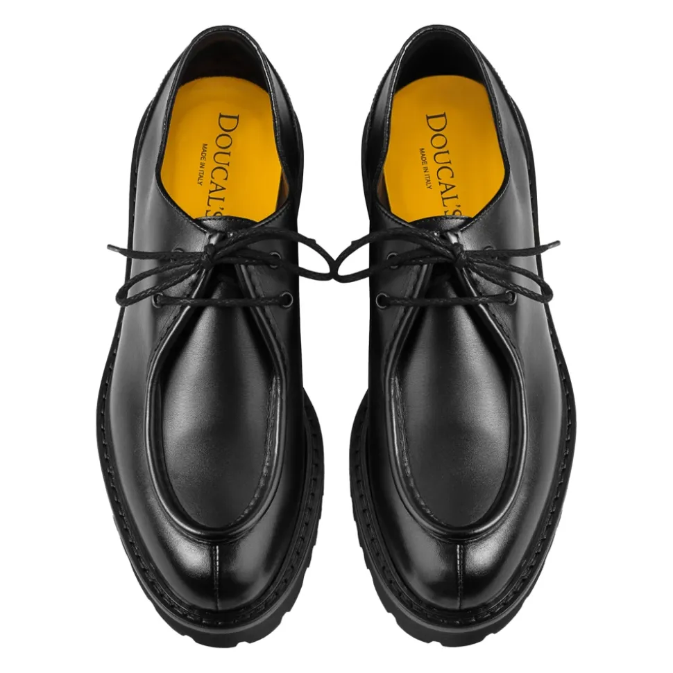 Eleganckie Czarne Skórzane Buty na Sznurowadła