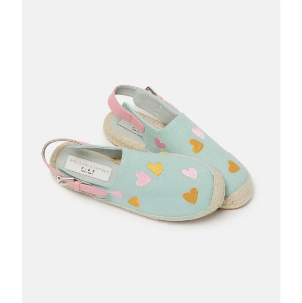 Espadryle z tkaniny z haftowanym sercem