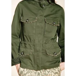 Eva Jacket