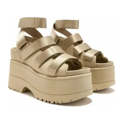 GoldenRise Platform Sandal