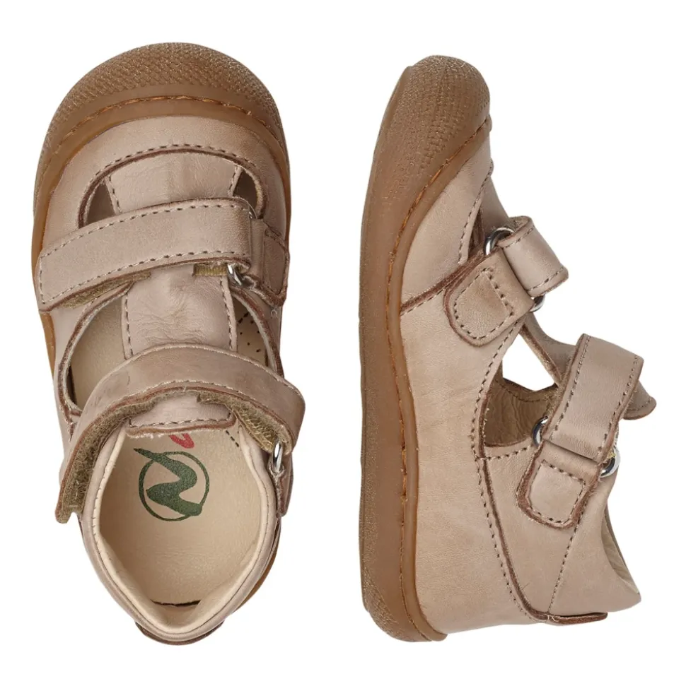 Half-closed sandals PUFFY