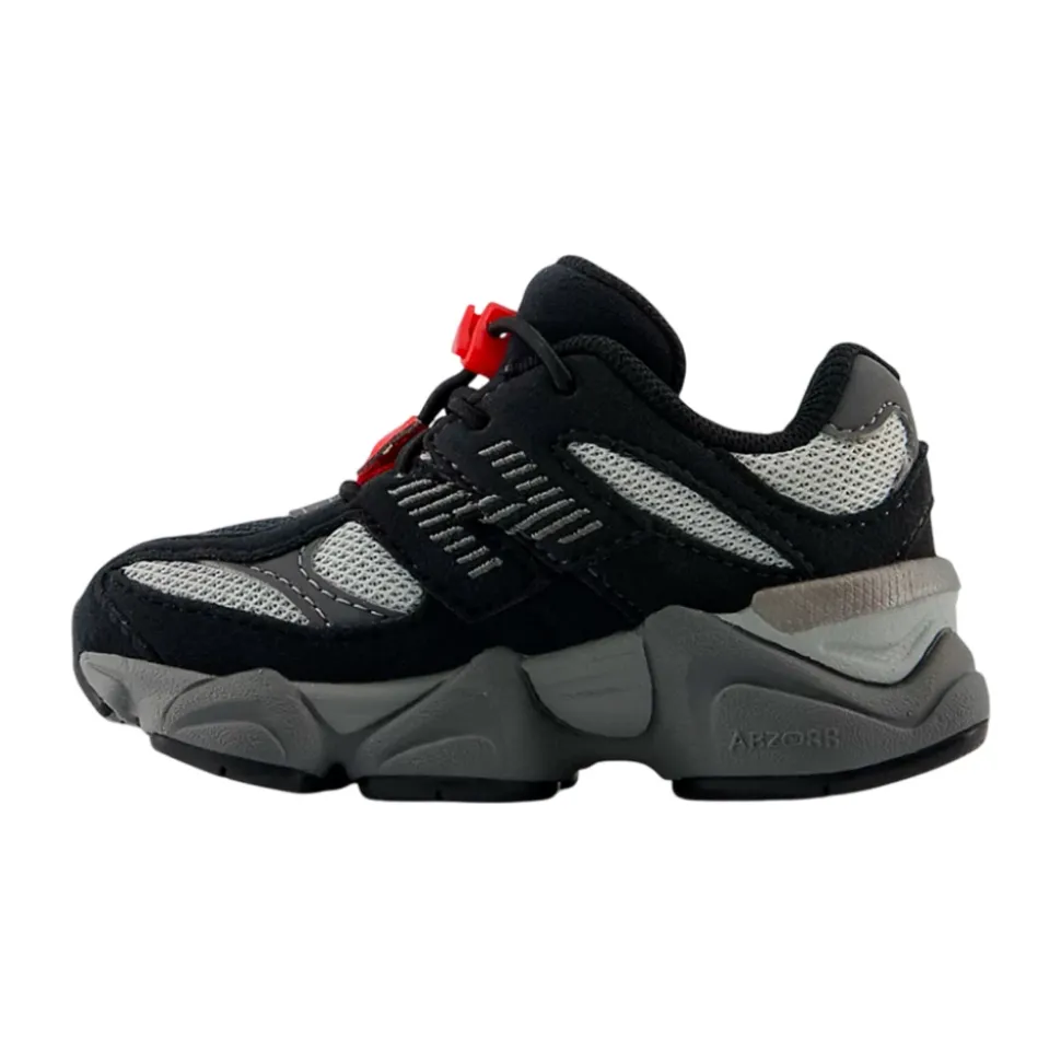 IV9060BK Sneakersy