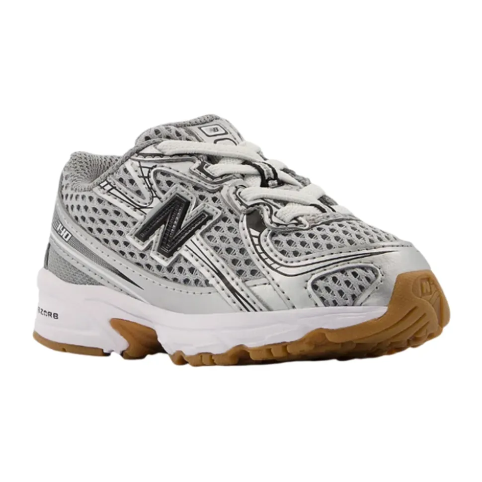 IZ740GB Sneakersy