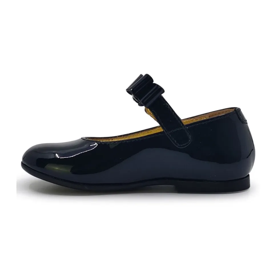 Lakierowane baleriny