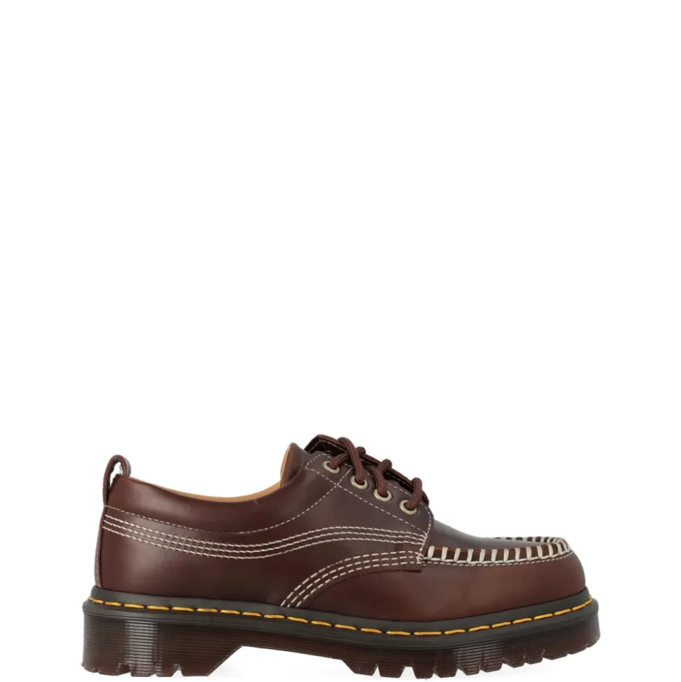 Lowell Lace Shoe