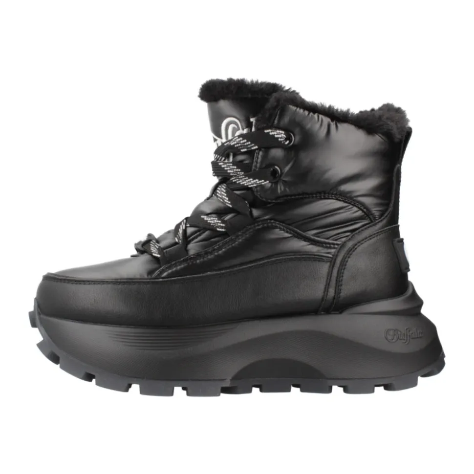 Manhatten WNTR Lace Up Puffed