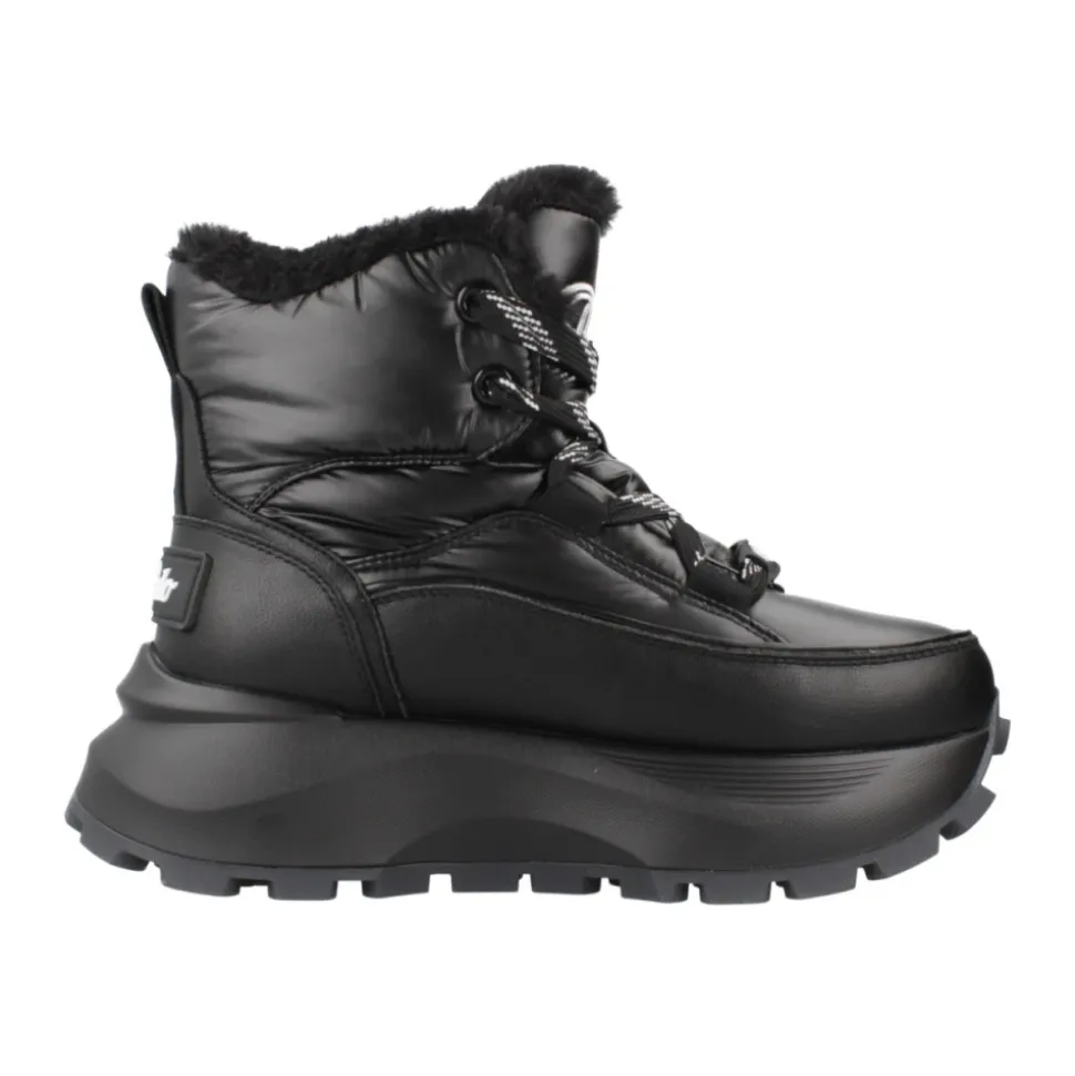 Manhatten WNTR Lace Up Puffed