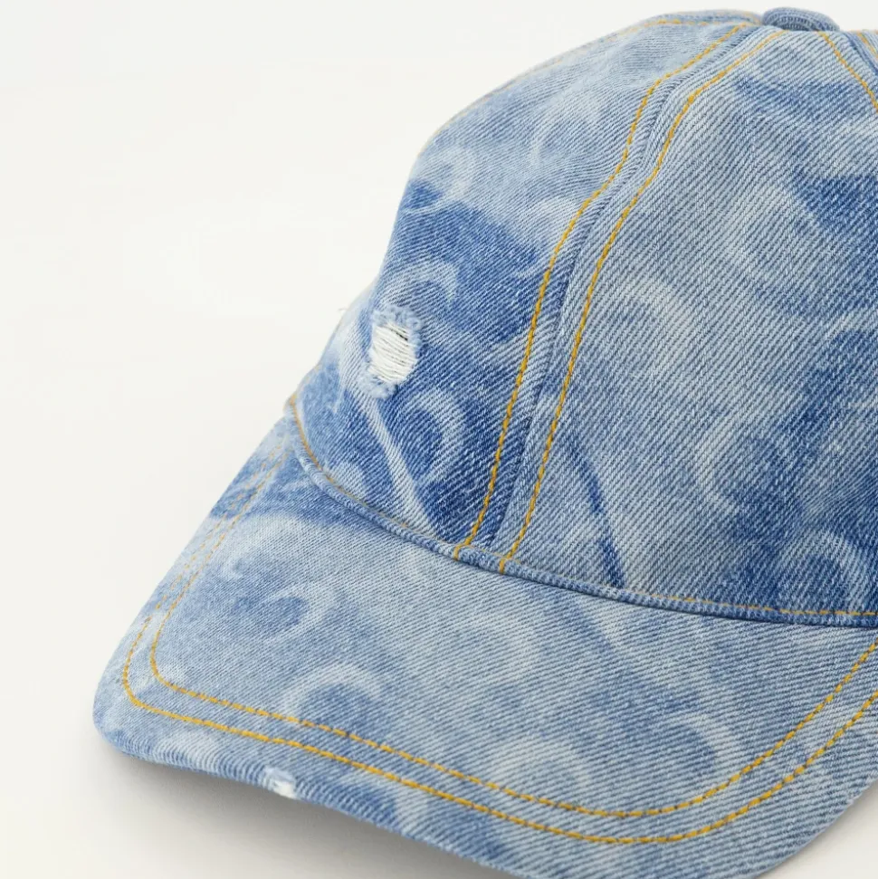 Moon Cap