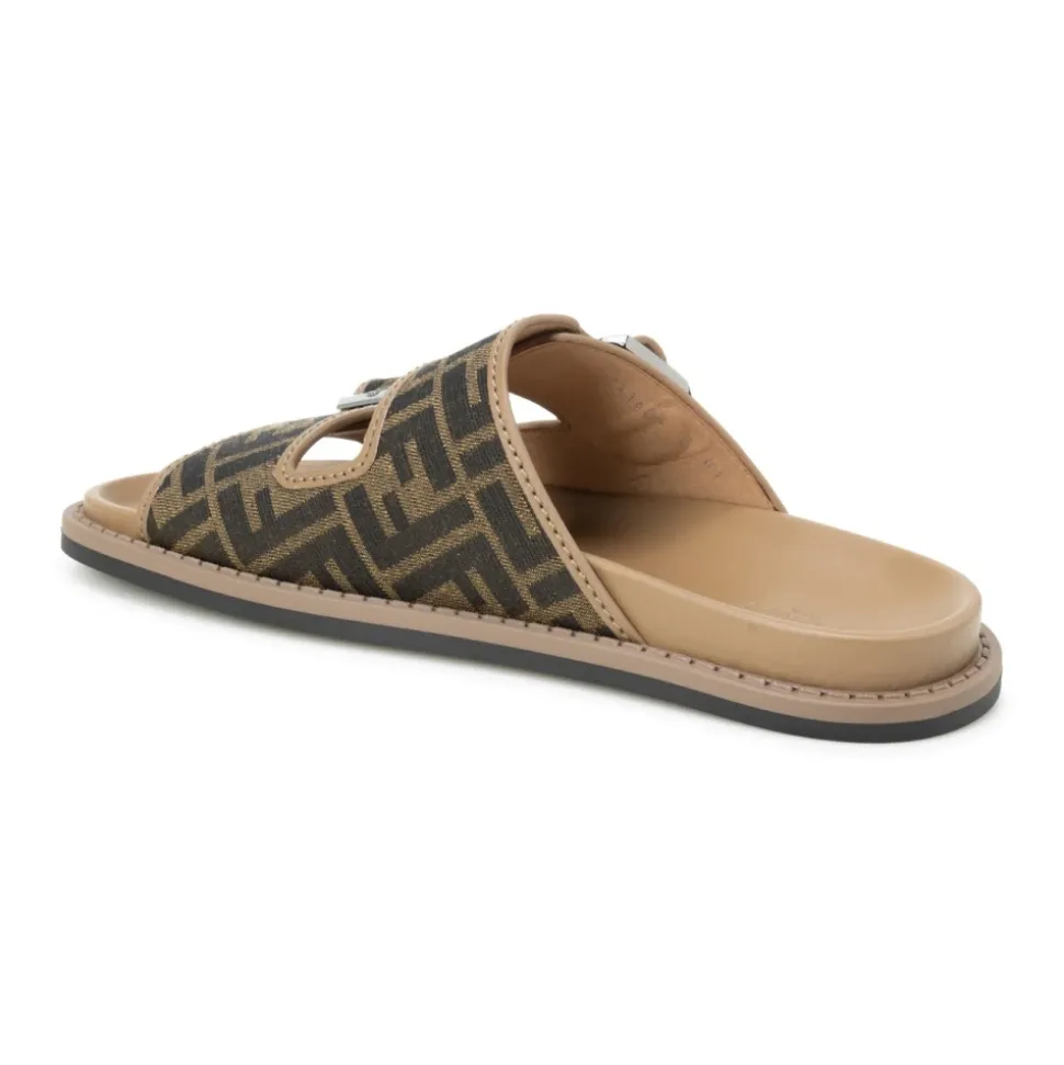 Płaskie sandały z wzorem FF Jacquard