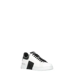Phantom Sneaker