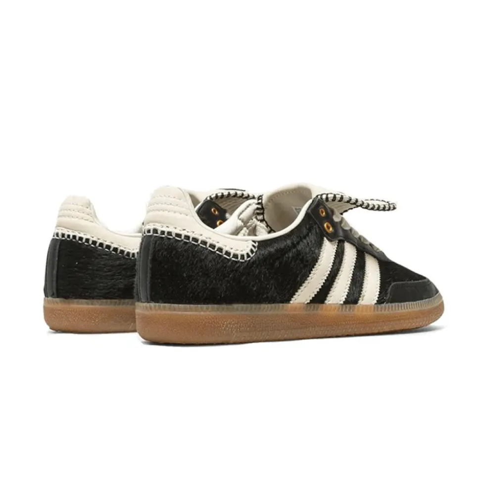 Pony Tonal Samba Core Czarny