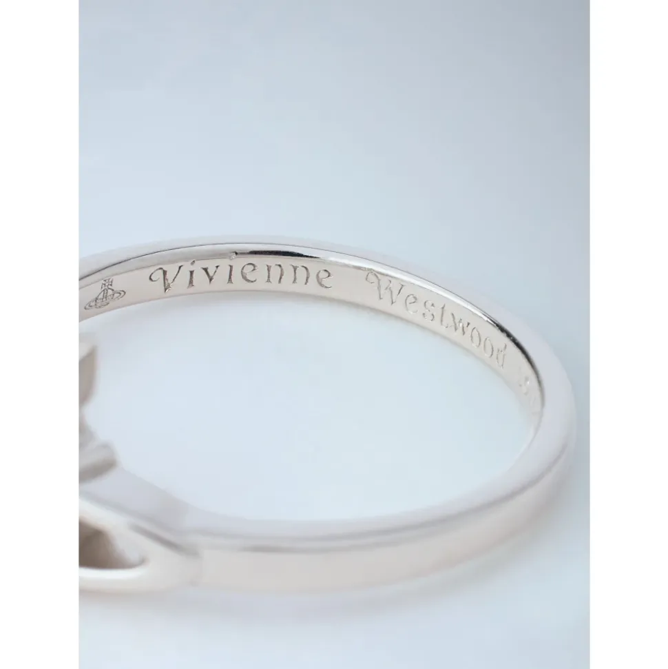 Reina Petite Ring