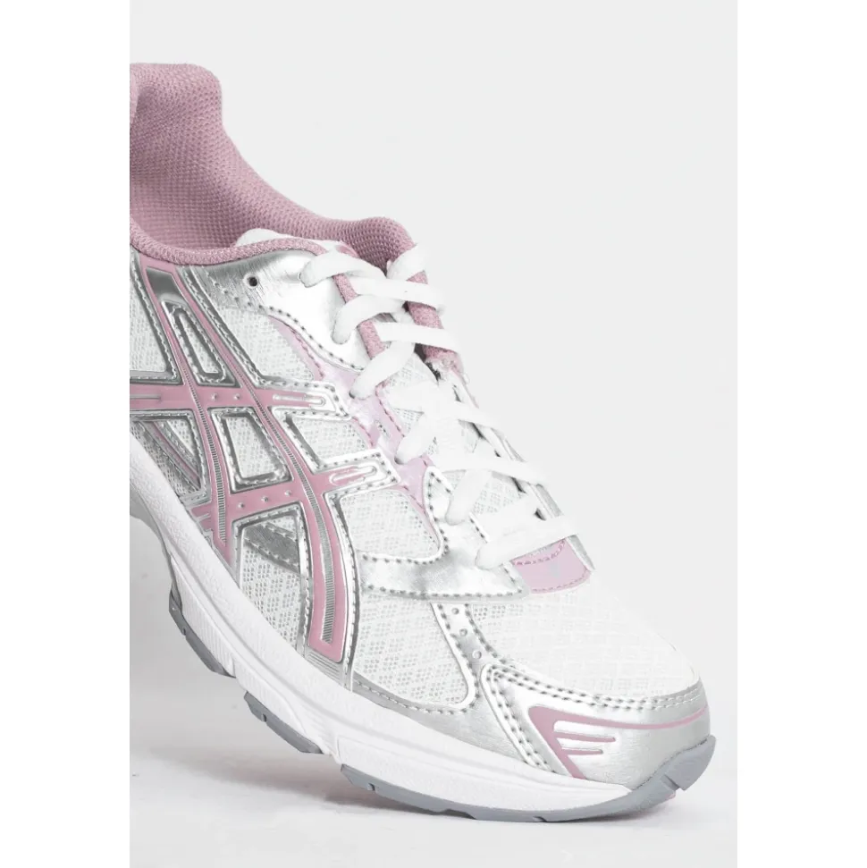 Running Shoes