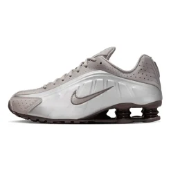 Shox R4