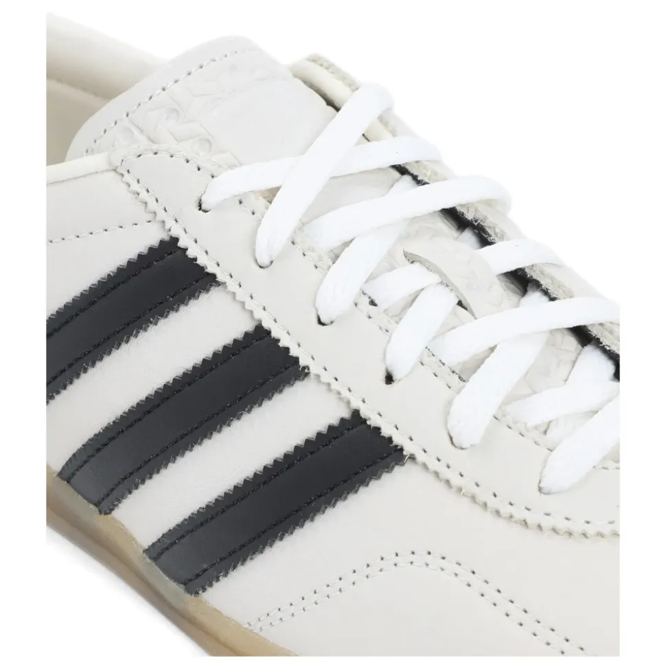 Skate Shoes