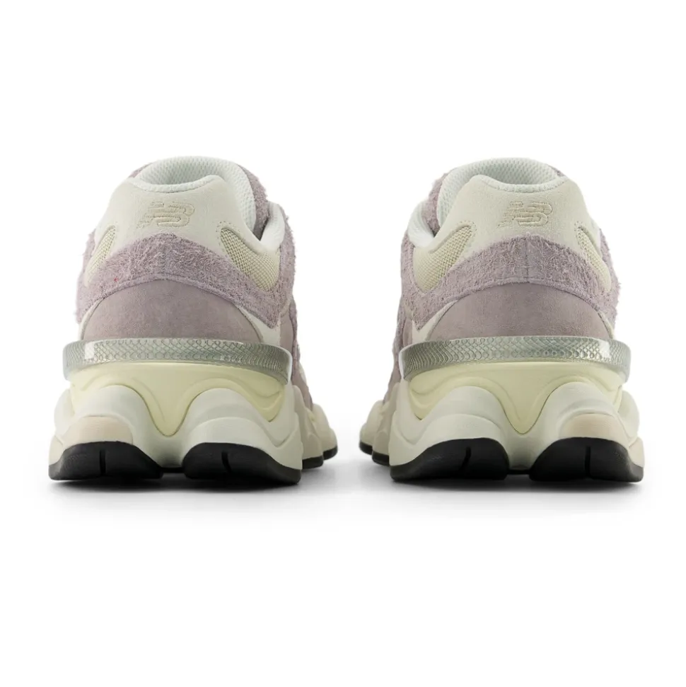 Sneakersy 9060