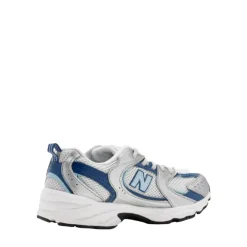 Sneakersy 530