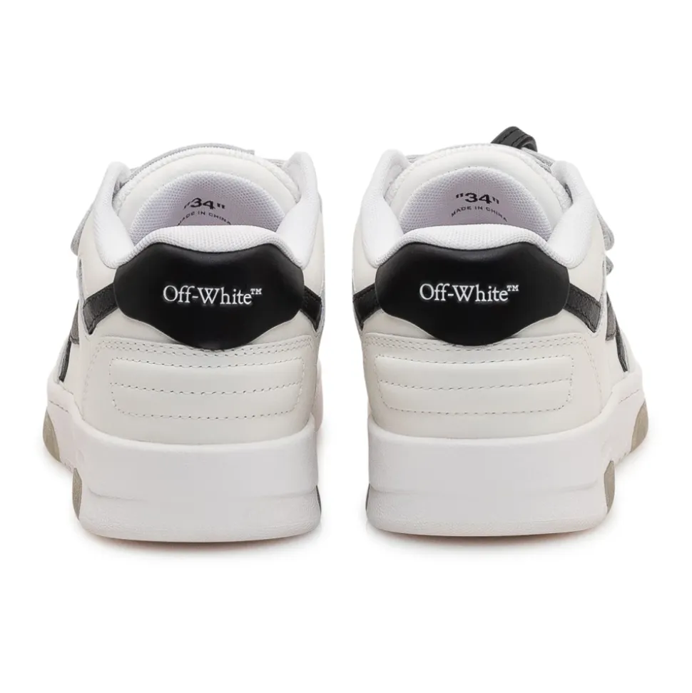 Sneakersy Niskie