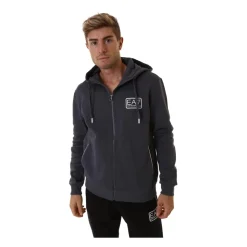 Sportowy dres dla aktywnego stylu życia