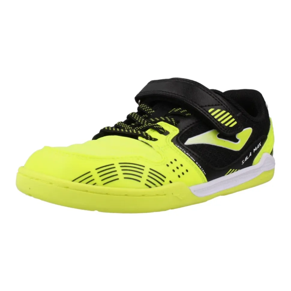 Sports Shoes