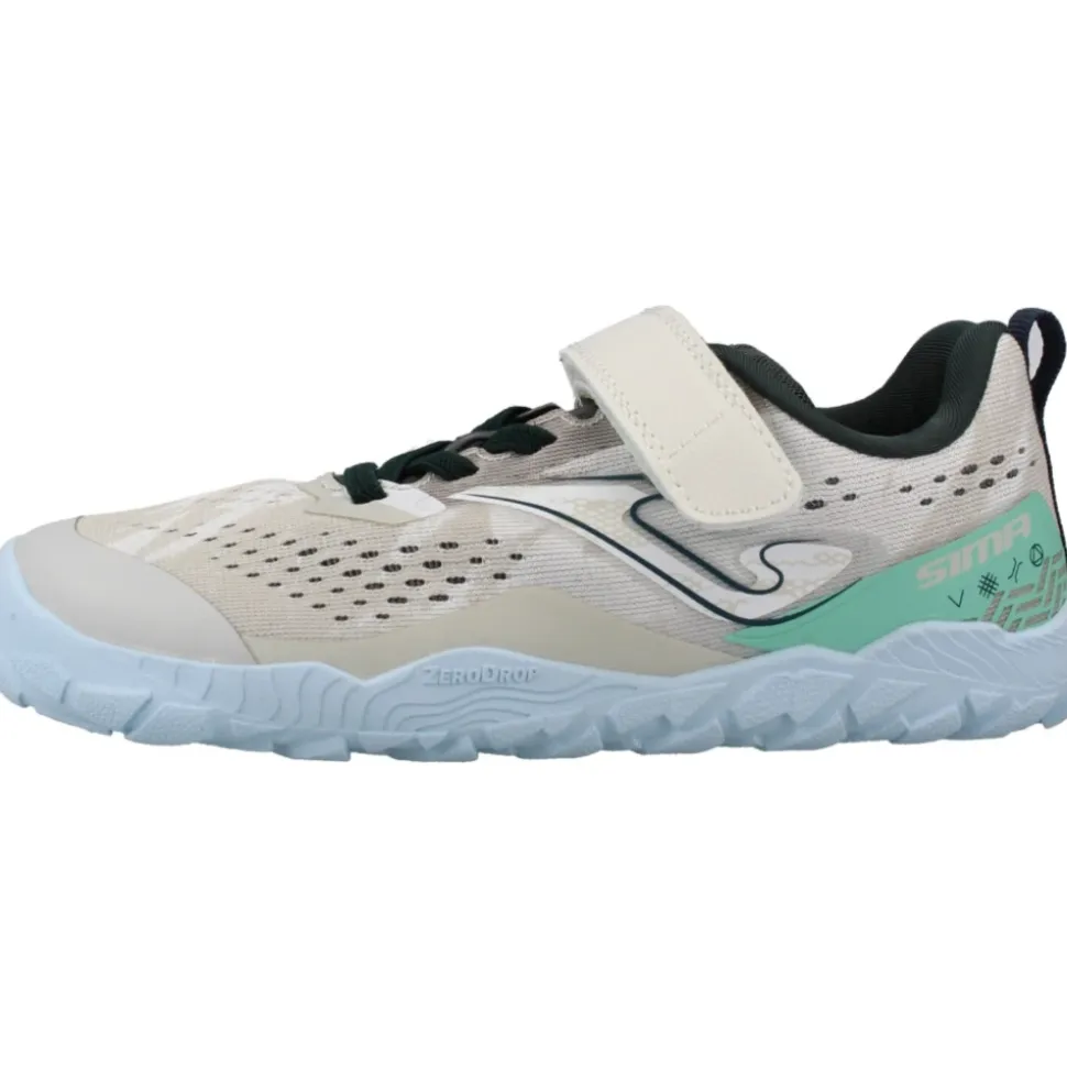 Sports Shoes