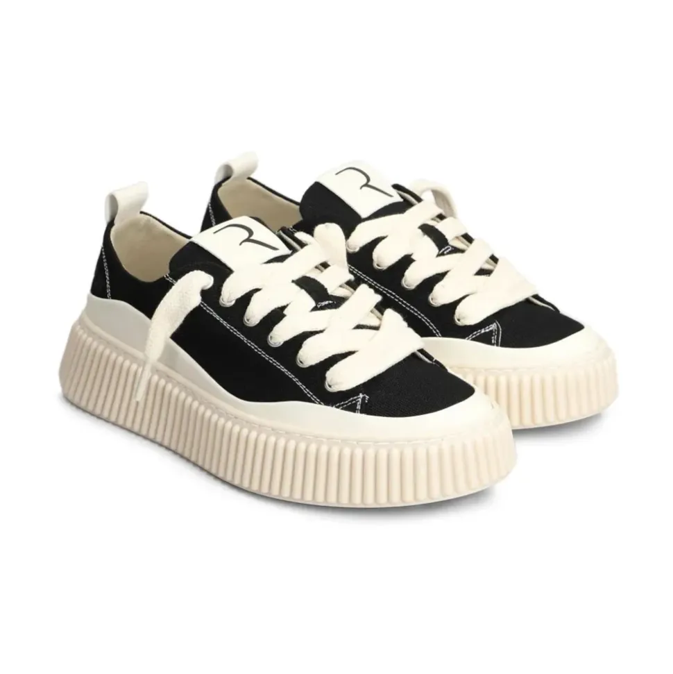 Treble Canvas Shoes