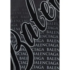 T-shirt z monogramem