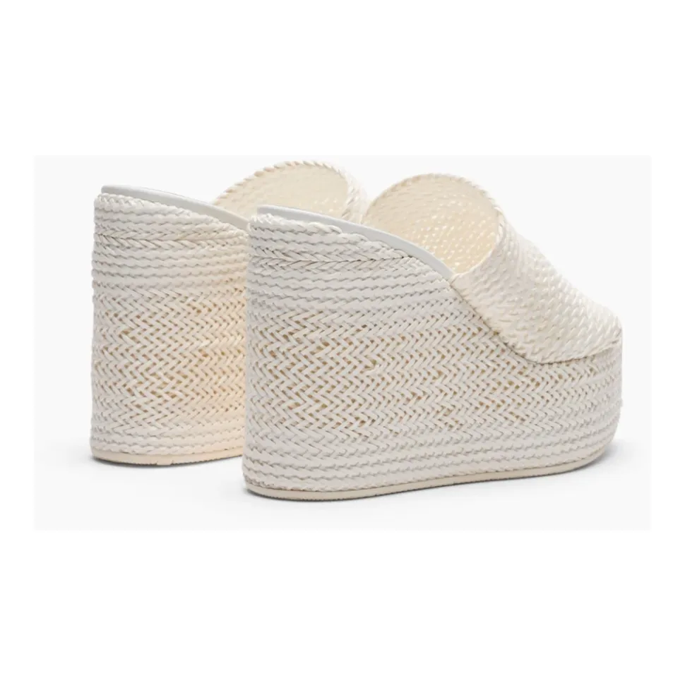 Twiga Wedge