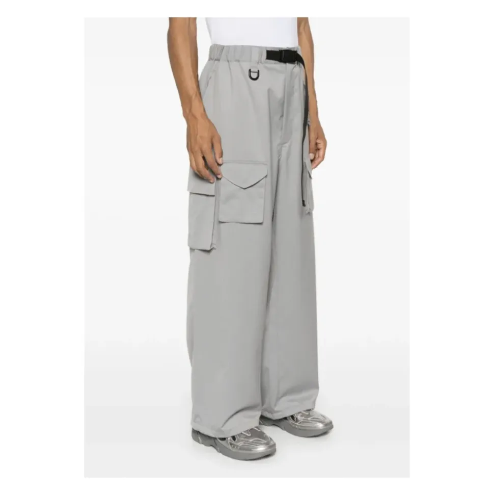 UT Twill Cargo Pants