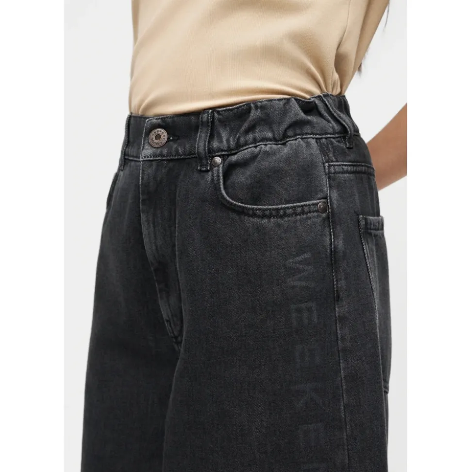 Vega Jeans