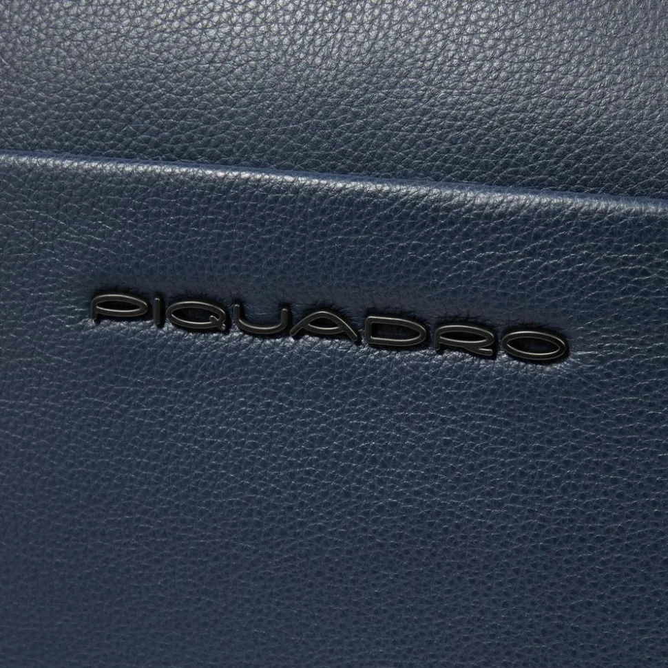 W137 Briefcase