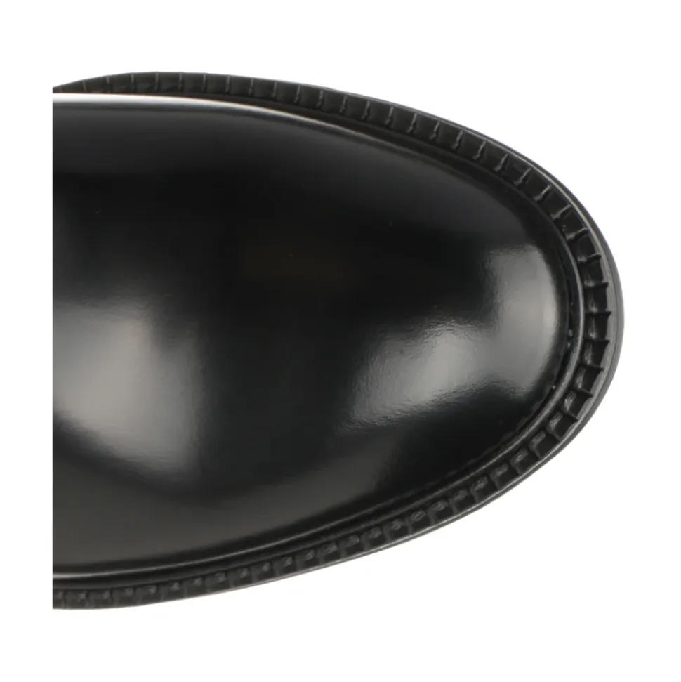 Wembley Loafers