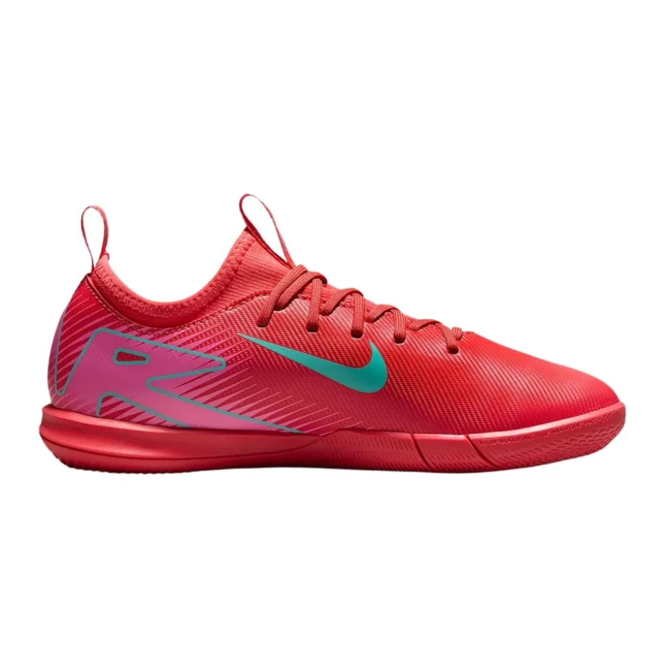 Zoom Vapor 16 Academy IC